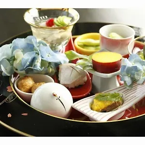 https://hakone-fura.hotelshakone.com